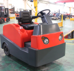諾力叉車電動(dòng)牽引車 T60